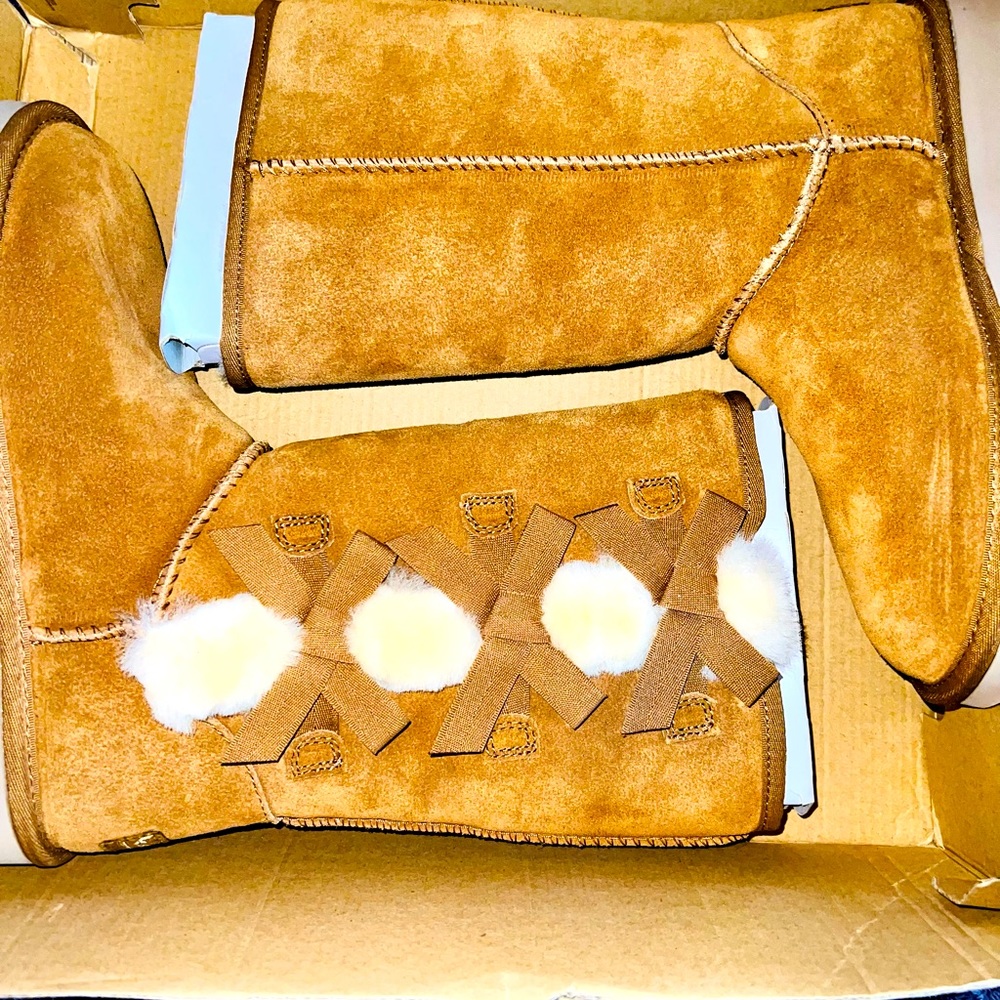 KOOLABURRA BY UGG VICTORIA TALL